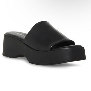 Madden Girl Black Raave platform sandal